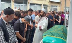 Alanya'daki otel yangınında ölen stajyer öğrenci Kütahya'da son yolculuğuna uğurlandı