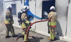 Antakya'da konteynerden alevler yükseldi