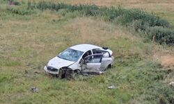 Bingöl'de kontrolden çıkan otomobil araziye uçtu: 3 yaralı