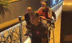 Bolu'da alkollü şahıs, ayağa kalkamayınca sedyeyle taşındı