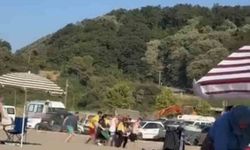 Denizde boğulma tehlikesi geçiren kişiyi vatandaşlar kurtardı