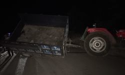 Elazığ'da traktörle otomobil çarpıştı: 3'ü ağır 10 yaralı