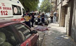 Eskişehirde 3'üncü kattan düşen 61 yaşındaki kadın hayatını kaybetti