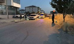 Eskişehir'de iki aile arasında çıkan kavgada 2 kişi yaralandı