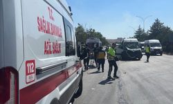 Gaziantep'te işçi servisi tıra arkadan çarptı: 11 yaralı