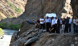 Habur Çayı'nda kaybolan genç için ekipler seferber oldu