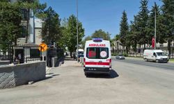 Hafif ticari aracın çarptığı yaya yaralandı