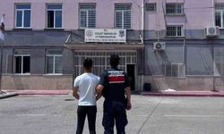 Jandarma çeşitli suçlardan aranan 46 kişi yakalandı