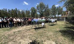 Kazada hayatını kaybeden anne ve kızı son yolculuğuna uğurlandı
