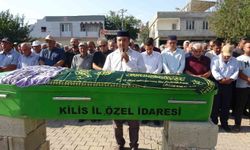 Kilis'te eşi tarafından silahla vurularak öldürülen kadın son yolculuğuna uğurlandı
