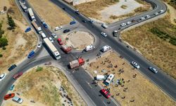 Manisa'da feci kaza 1 ölü 11 yaralı