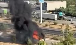 Mersin'de 24 ton çikolata yüklü tır yandı