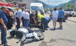 Motosikletin çarptığı kadın yaralandı