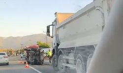 Muş'ta İl Özel İdaresi'ne ait araç takla attı: 1 yaralı