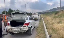 Osmaniye'de kontrolden çıkan otomobil bariyerlere çarptı: 1 yaralı