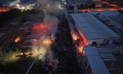 Otluk yangını fabrika bahçesine sıçradı, itfaiye alarma geçti
