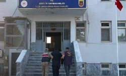 Silahla yağma suçundan aranan şahıs yakalandı