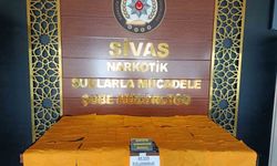 Sivas'ta 89 bin 559 adet kâğıda emdirilmiş uyuşturucu madde ele geçirildi