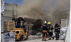 Tarsus'ta depo yangını