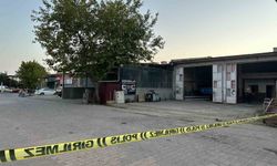 Uşak'ta iki esnaf arasındaki tartışma silahlı kavgaya dönüştü: 13 yaralı