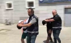 'Vatandaşlık vereceğiz' yalanıyla aldıkları 175 gram altınla kaçan dolandırıcılar yakalandı