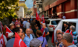 Bursa'da Yeni Parti'ye yürüyüş sürüyor: Bugün de Yıldırım Örgütü istifa etti