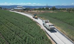 Büyükşehir Nilüfer'de yolları yeniliyor