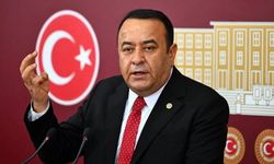 Adnan Beker CHP'den istifa etti