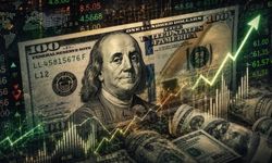 ABD'li dev tarih verdi: Dolar 61 lirayı geçecek