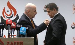 MHP'den istifa etmişti: Zafer Partisi rozeti taktı
