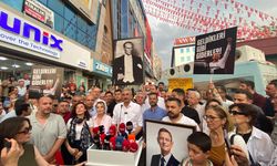 Yeşiltaş’tan il binası önünde veda: “Bu binadan halkın iradesini yanımıza alıp çıkıyoruz”