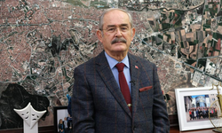 Yılmaz Büyükerşen CHP'den istifa etti