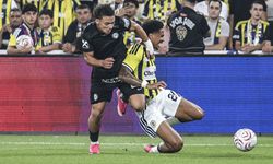Fenerbahçe açıkladı: Oosterwolde’nin arka adalesi yırtıldı