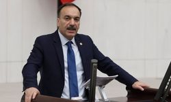 O isim AK Parti’ye katılıyor; Yeni Yol’un Meclis grubu düşecek
