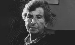Prof. Dr. Gülten Kazgan hayatını kaybetti