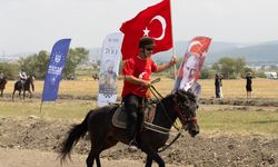 Bursa’da 135 sporcu rahvan at yarışlarında kıyasıya mücadele etti