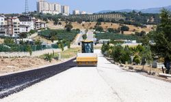 Bursa'da mezarlık yolları yenileniyor