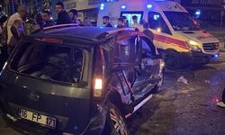 Bursa’da ters yönden ana yola çıktı: 7 kişi yaralandı