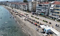 Bursa'da sıcaklar bastırdı: Tatilciler sahile akın etti