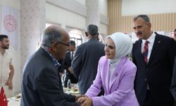 Bakan Göktaş, Ağrı'da şehit yakınları ve gazilerle buluştu