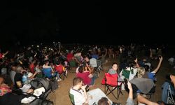 Binlerce kişi Perseid meteor yağmurunu izlemek için Yenişehir’e akın etti