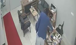 Bursa’da tamirhaneye girdi: Cep telefonunu alıp kaçtı