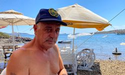 Ayvalık'ta can pazarı...Akıntıya kapılan tatilci şişme botla kurtarıldı