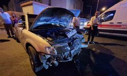 Batman'da otomobiller çarpıştı: 2 yaralı