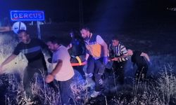 Batman'da pikap tarlaya uçtu: 2 yaralı