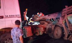 Beykoz'da hafriyat kamyonu otomobille çarpıştı: 1'i ağır, 3 yaralı