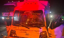 Bilecik'te yolcu otobüsü ile kamyonet çarpıştı: 1 ölü