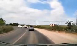 Bursa'da viraja hızlı giren otomobil kazaya sebep oldu: O anlar kamerada