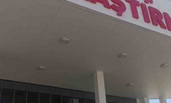 'Bütün gazeteciler gelsin' diyerek intihara kalkışan şahsı 'Karpuz keselim gel' diyerek çatıdan indirdiler