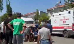 Çanakkale'de park halindeki otomobile çarpan motosikletteki 2 kişi hayatını kaybetti